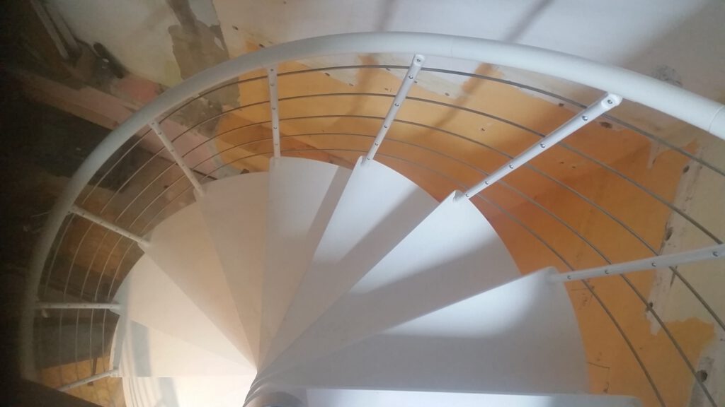 Realizacija Venezia White