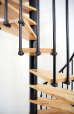 Priestorovo úsporné schodisko Minka Berlín čierna