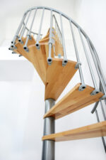 Priestorovo úsporné schodisko Minka Berlín strieborná