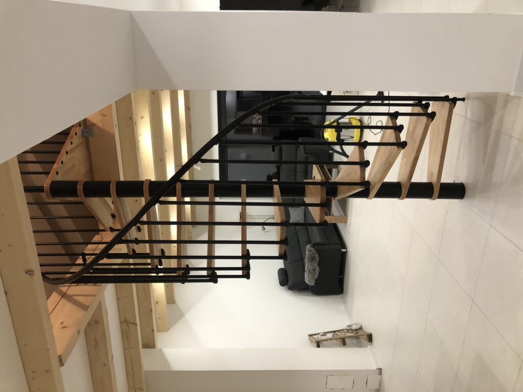 Realizzazione della scala a chiocciola Minka Berlino