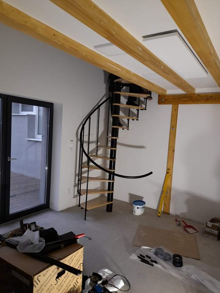 Realizzazione della scala a chiocciola Minka Berlino